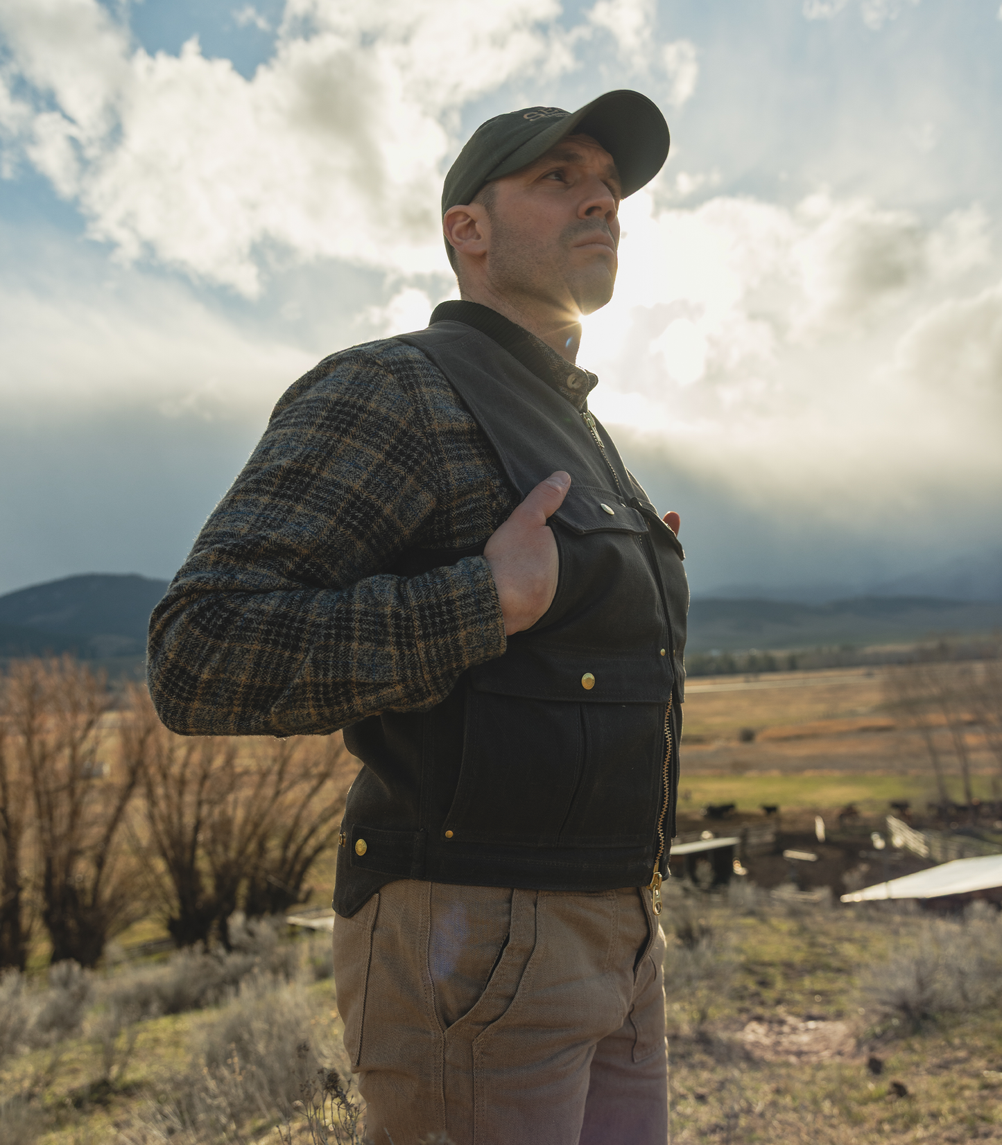 Chief Vest - Charcoal