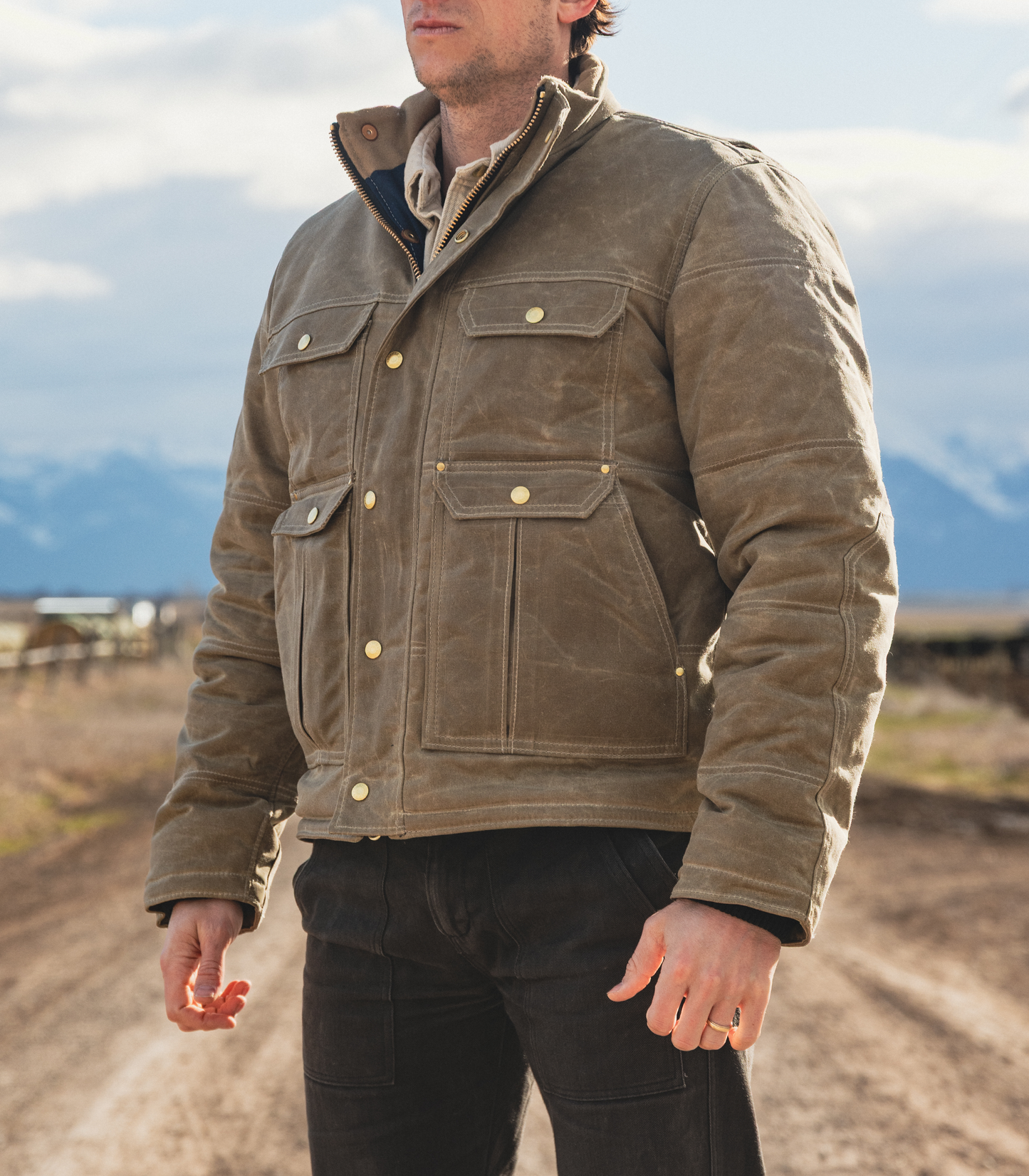 The Short Insulated Chief Jacket - Tan