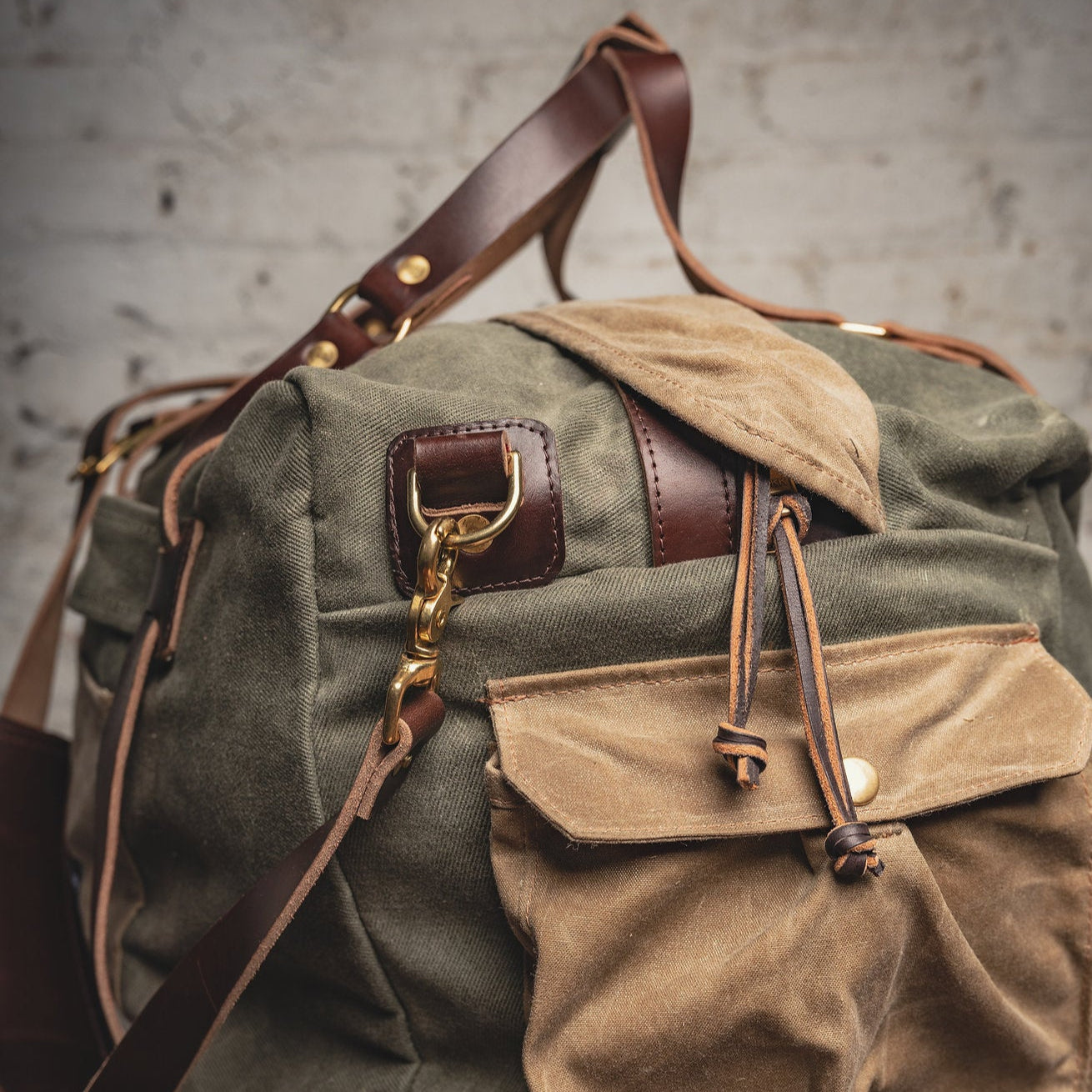 The Pioneer Duffle - Small - Olive – Heat Straps USA