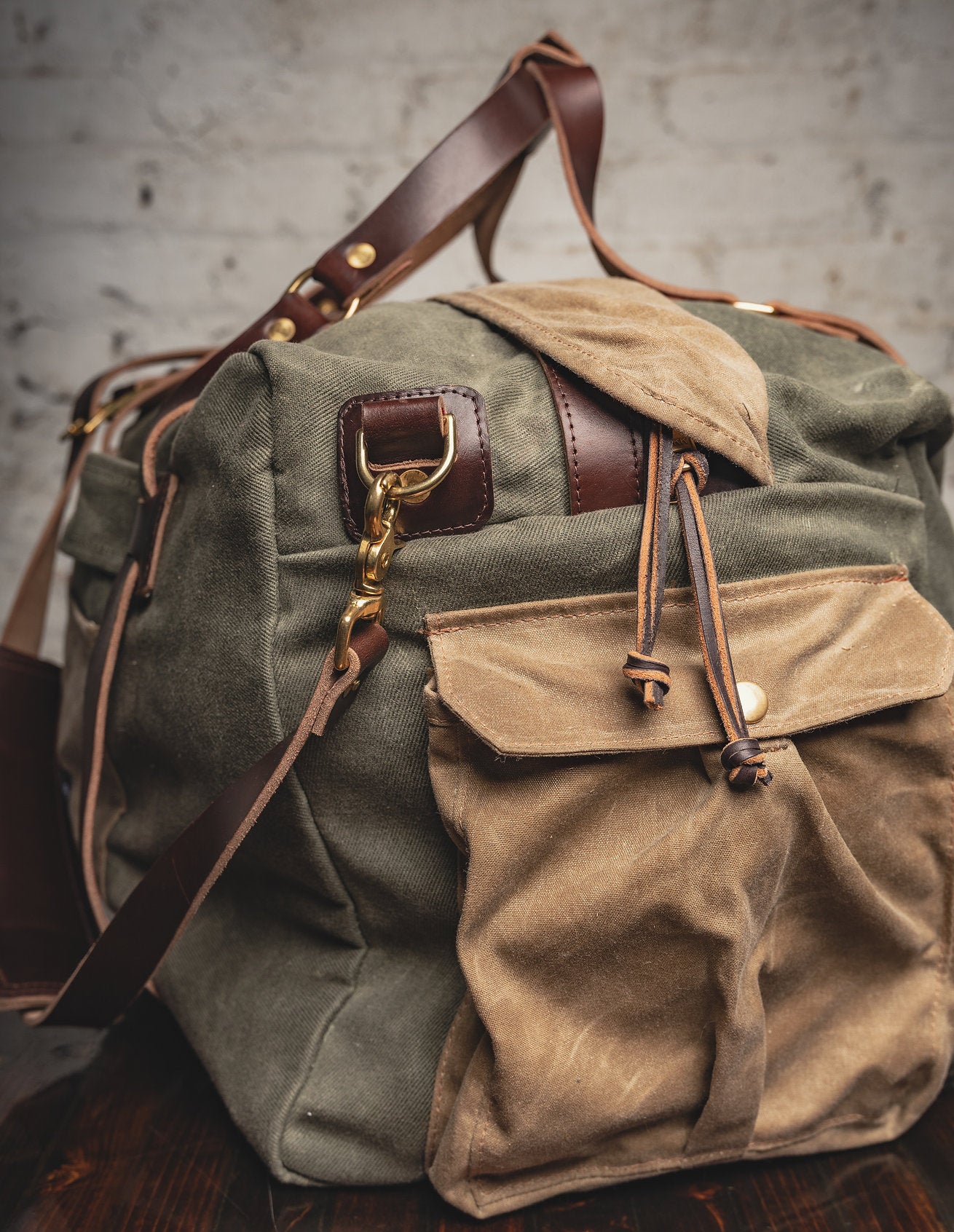 The Pioneer Duffle - Small - Olive