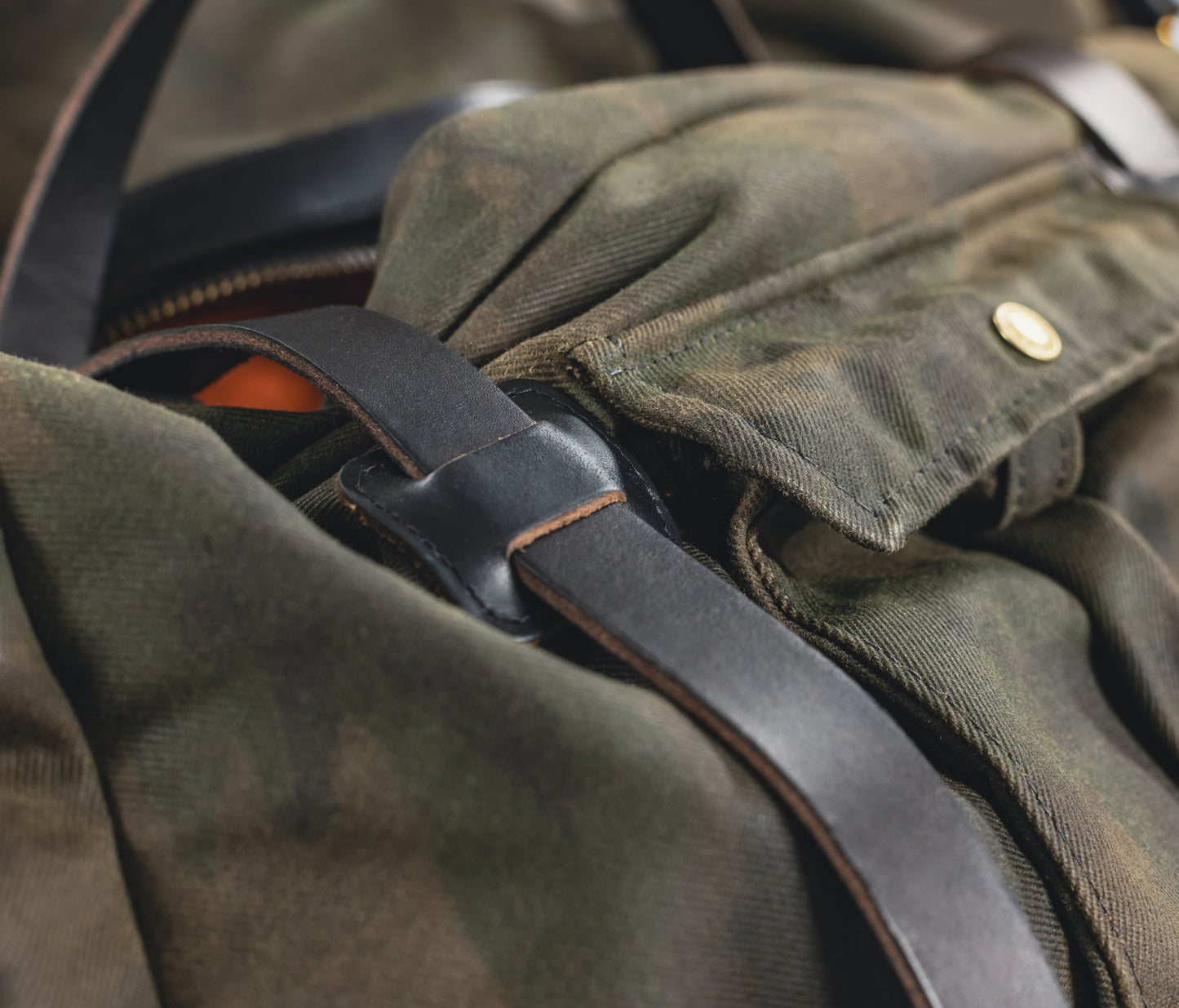 The Pioneer Duffle - Medium - Camo