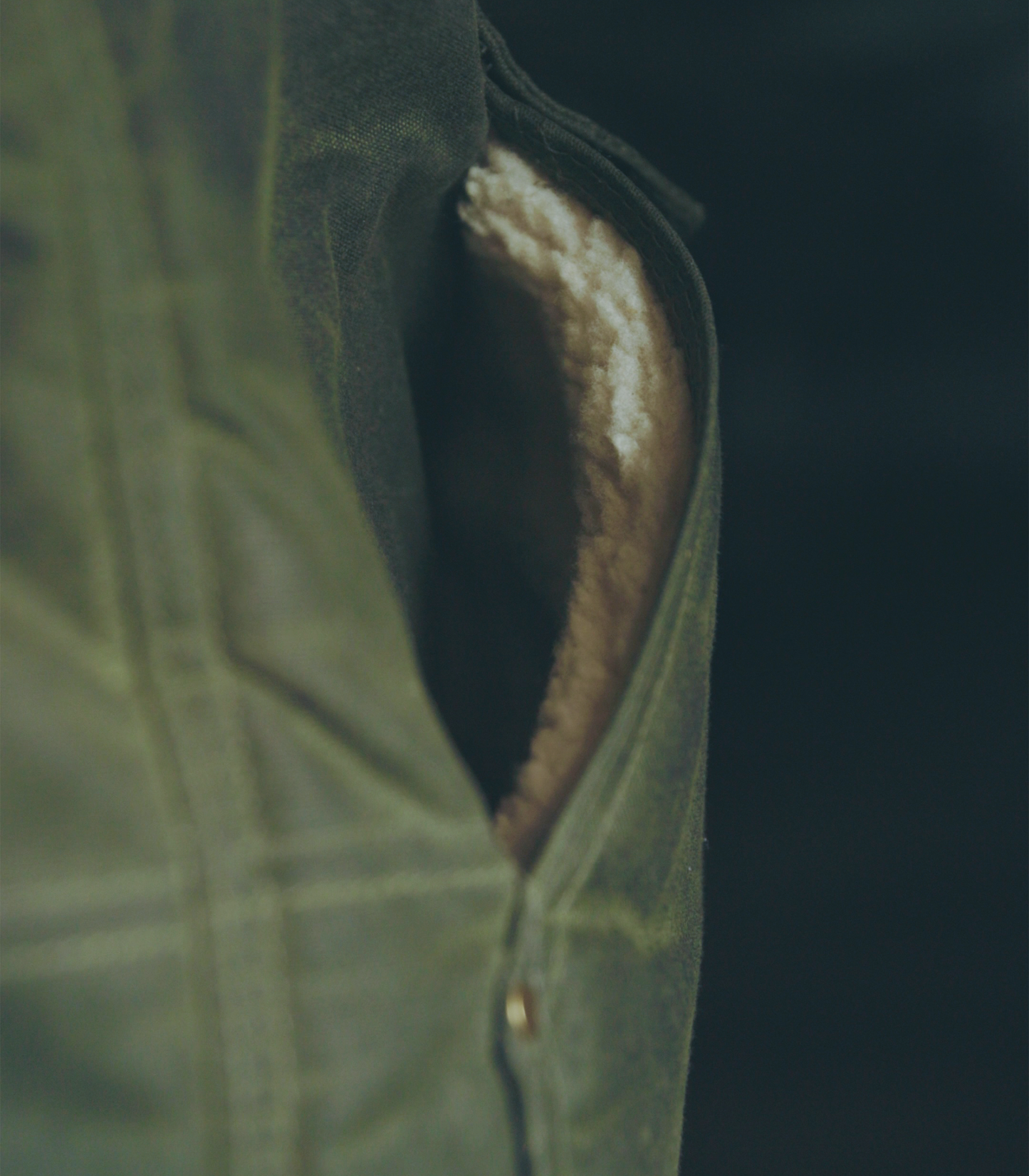 The Short Insulated Chief Jacket - Olive
